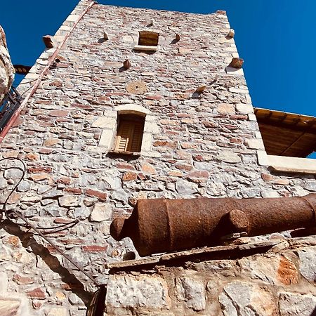 Castle Rizaraki Hotel Kokkala Exterior photo